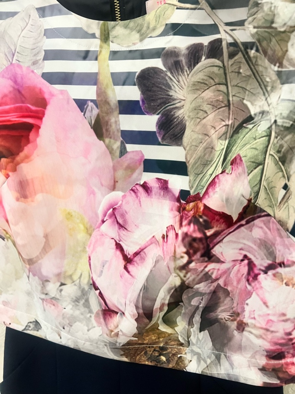 Ted Baker Intia Feminine Peony Floral Playsuit Striped Overlay US 2 - Picture 4 of 5